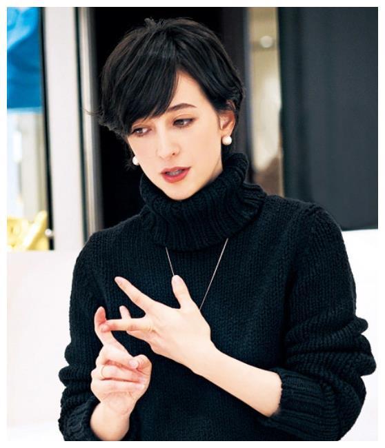 娱乐吃瓜大花和男艺人